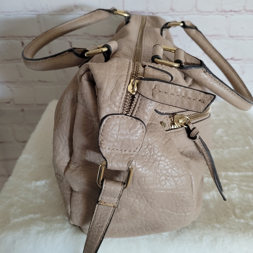 J Lo Beige Satchel Purse Cross Body Strap - Picture 4 of 11